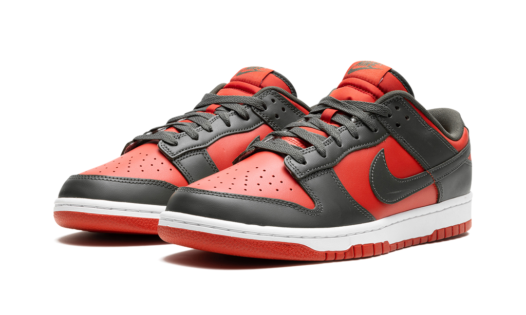 Dunk Low "Mystic Red" DV0833 600