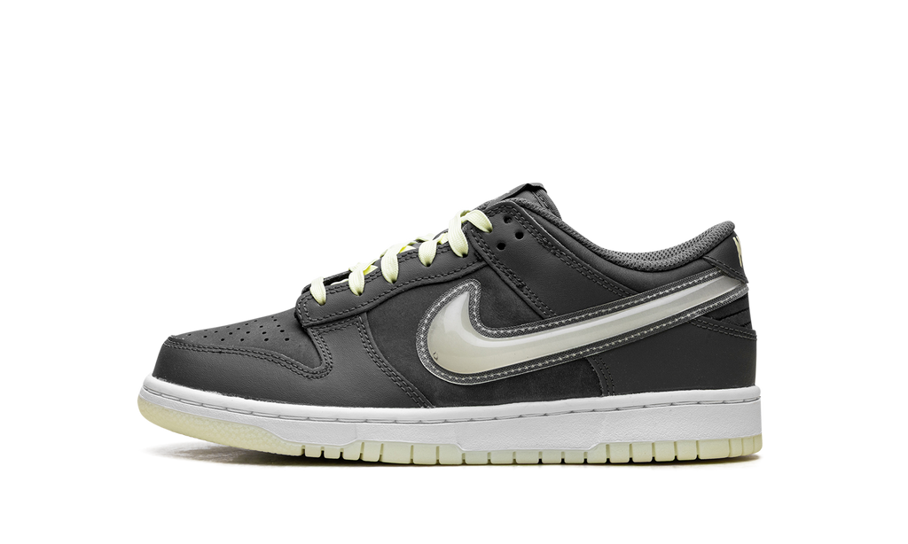 Dunk Low GS Halloween "Halloween - Glow in the Dark" HQ3569 068