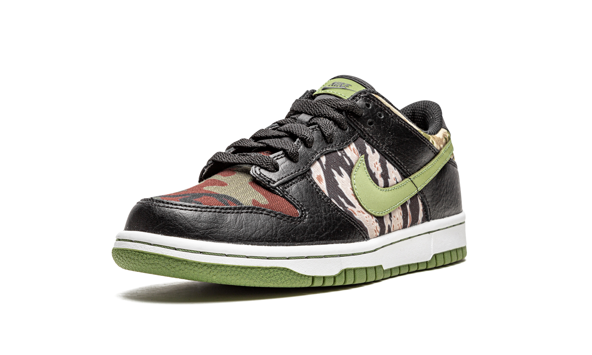 Dunk Low GS "Black Multi-Camo" DB1909 001