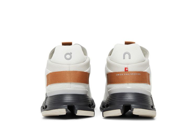ON Cloudnova 'White Pecan'