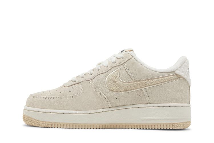 Nike Wmns Air Force 1 '07 SE 'Sanddrift Fleece'