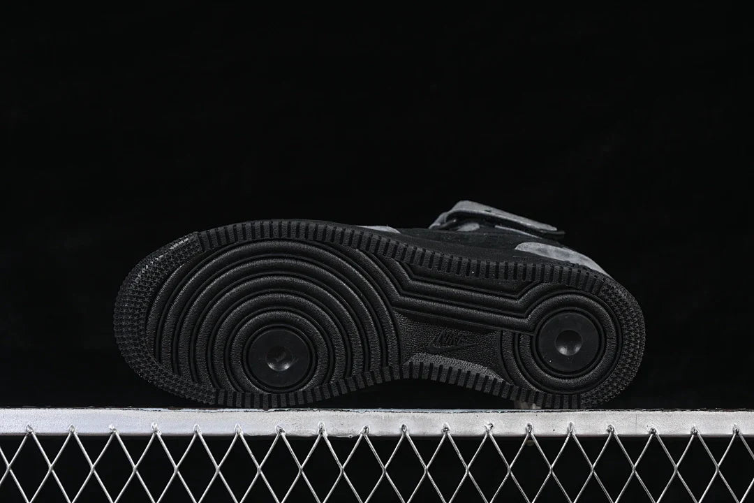 Nike Air Force 1 Mid "Black/Grey"