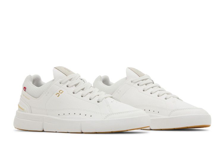 ON Wmns The Roger Centre Court 'White Gum' — White/Gum (48 99437)