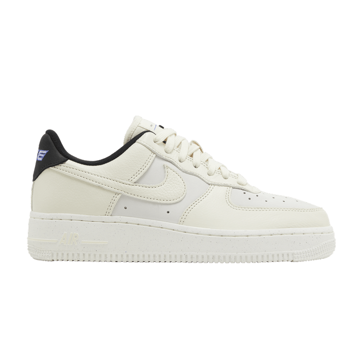 Nike Wmns Air Force 1 '07 LX  'Coconut Milk'