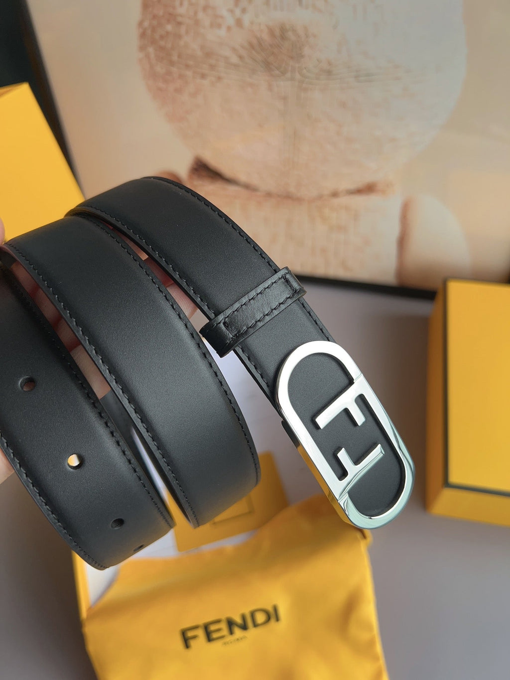 BL262 Fendi Women's 3.0 cm Leather Belt