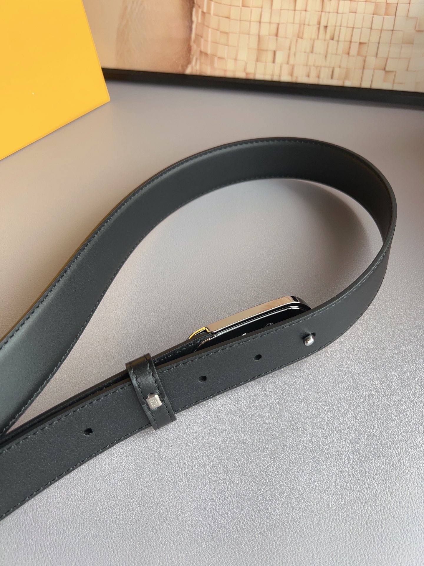 BL262 Fendi Women's 3.0 cm Leather Belt