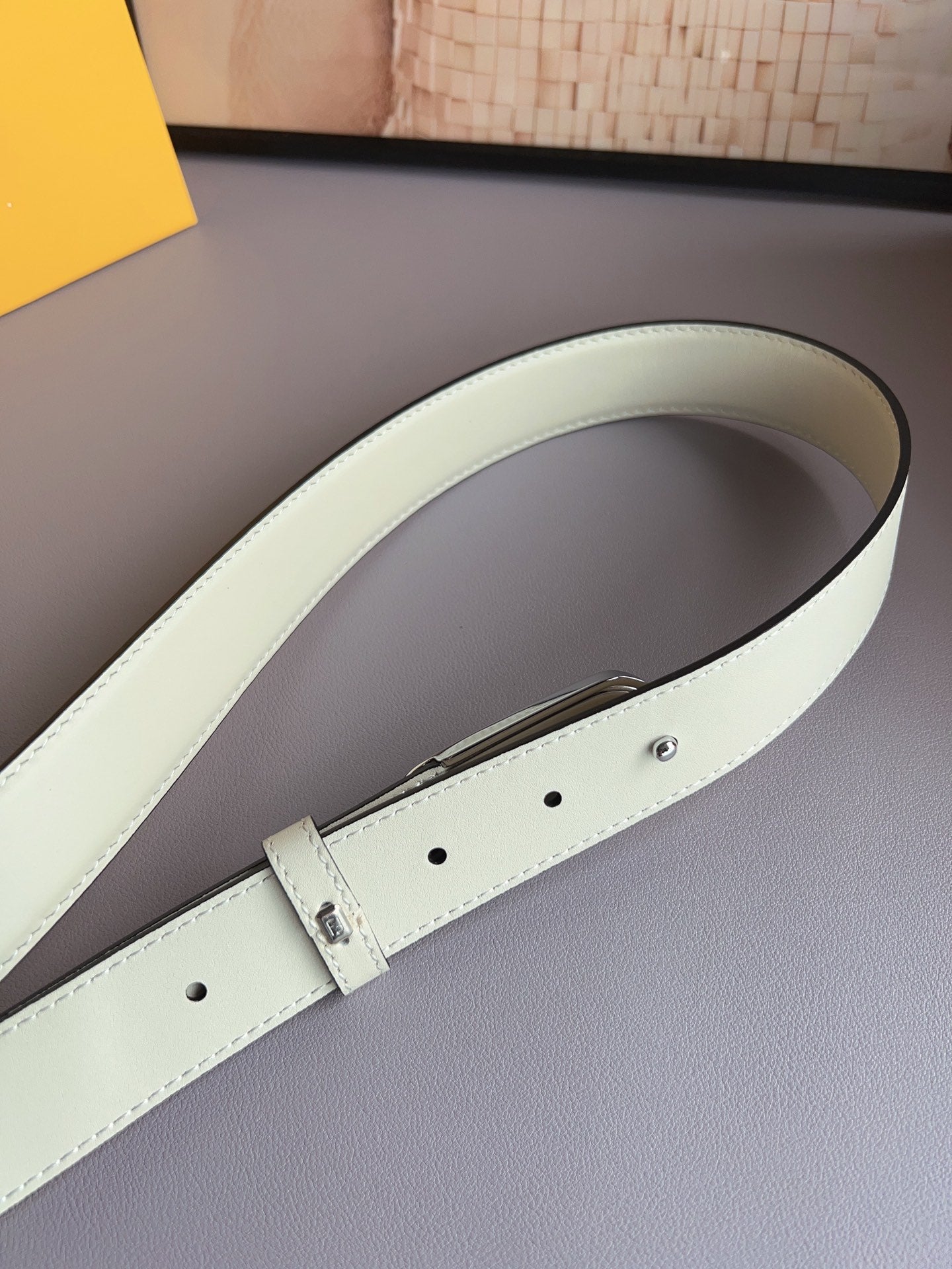 BL263 Fendi Women's 3.0 cm Leather Belt