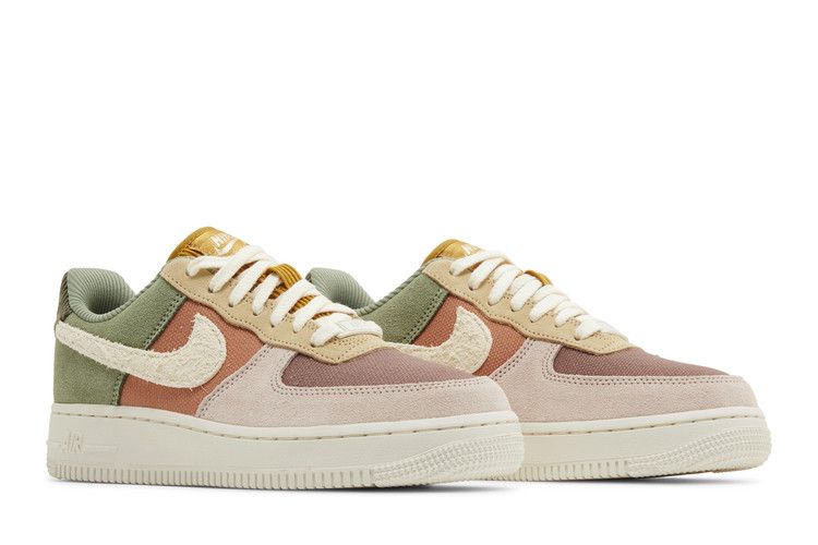 Nike Wmns Air Force 1 '07 LX 'Oil Green Terra Blush'