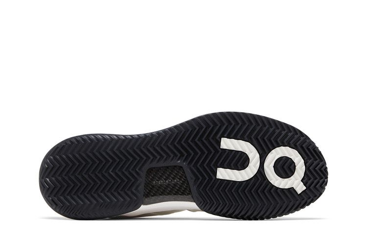 ON The Roger Pro 2 Clay 'White Black'