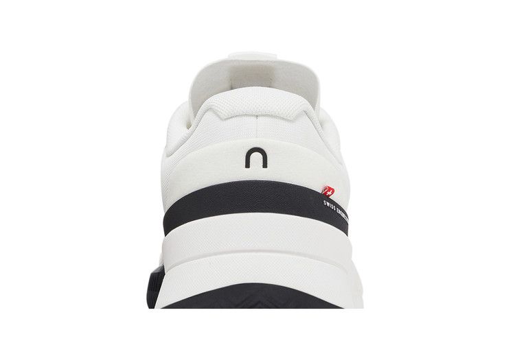 ON The Roger Pro 2 Clay 'White Black'
