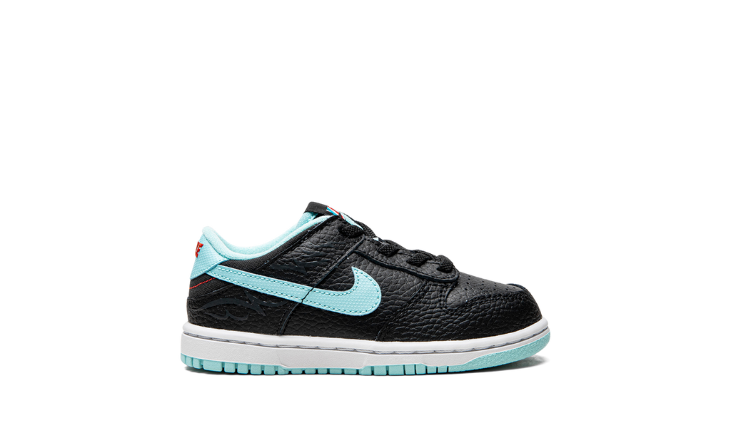 Dunk Low SE TD "Barbershop" DH9760 001