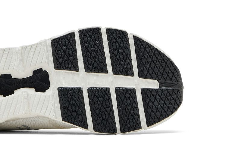 ON Cloud X 4 'Ivory Black'