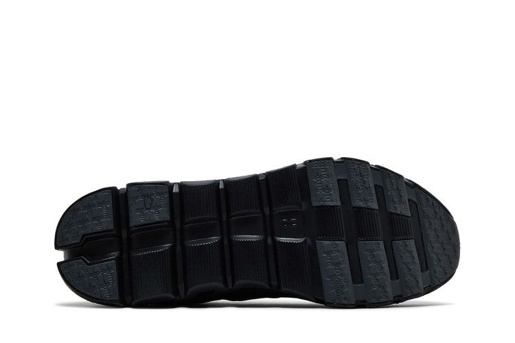 Bureau Borsche x Cloudflow 4 IKON 'Magnet Black'
