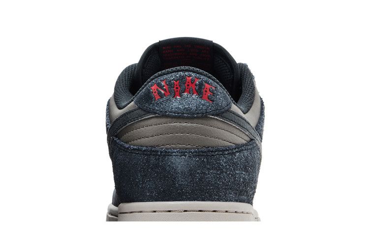 Nike Dunk Low 'NYC CBGB'