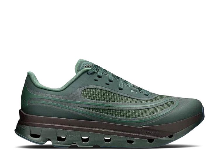 Ad Bureau Borsche x ON Cloudflow 5 'Obsidian Evergreen'