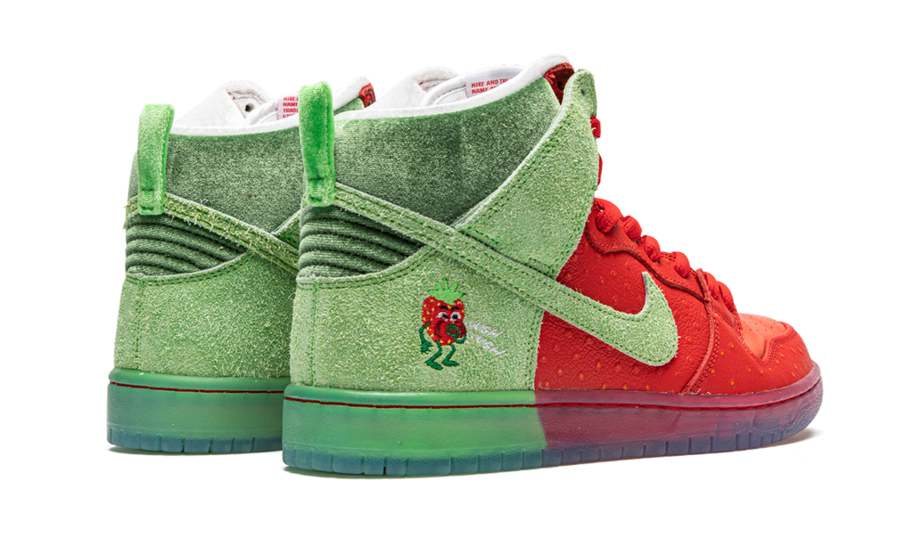 SB Dunk High "Strawberry Cough" CW7093 600