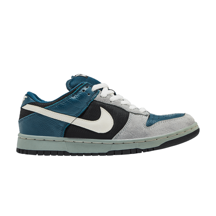 Nike Dunk Low Pro SB 'Futura'