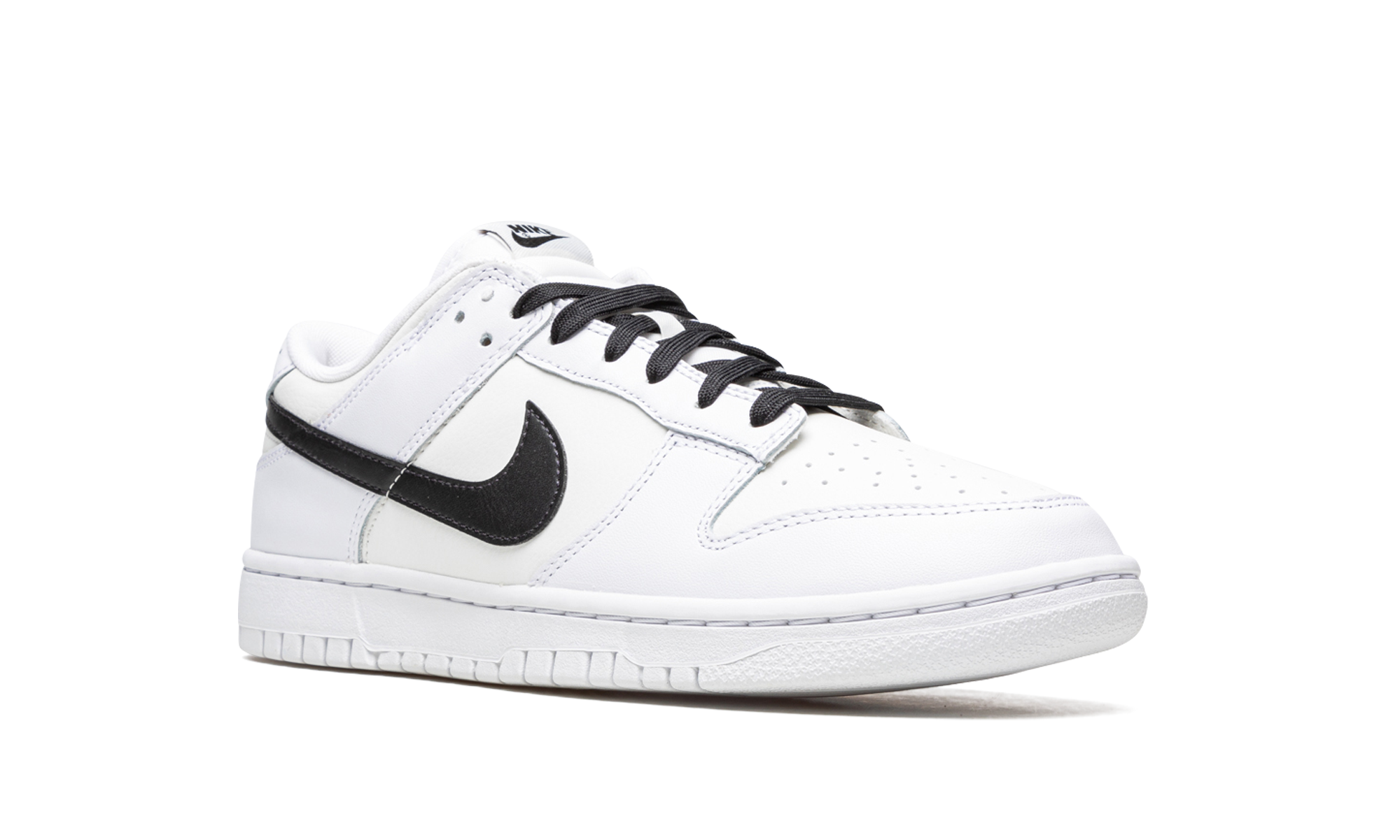 Dunk Low Retro "Reverse Panda" DJ6188 101