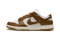 DUNK LOW WMNS "Brown Ostrich" FJ2260 001