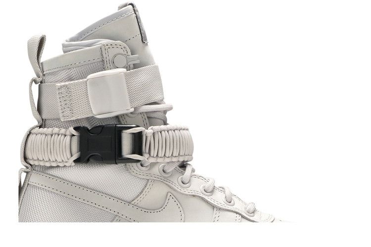 Nike Wmns SF Air Force 1 High 'Vast Grey'