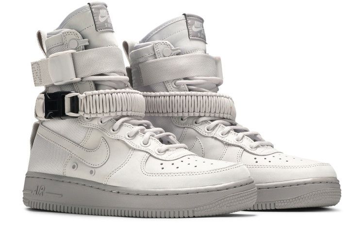 Nike Wmns SF Air Force 1 High 'Vast Grey'