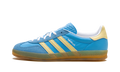 Gazelle Indoor WMNS "Semi Blue Burst Almost Yellow" IE2960