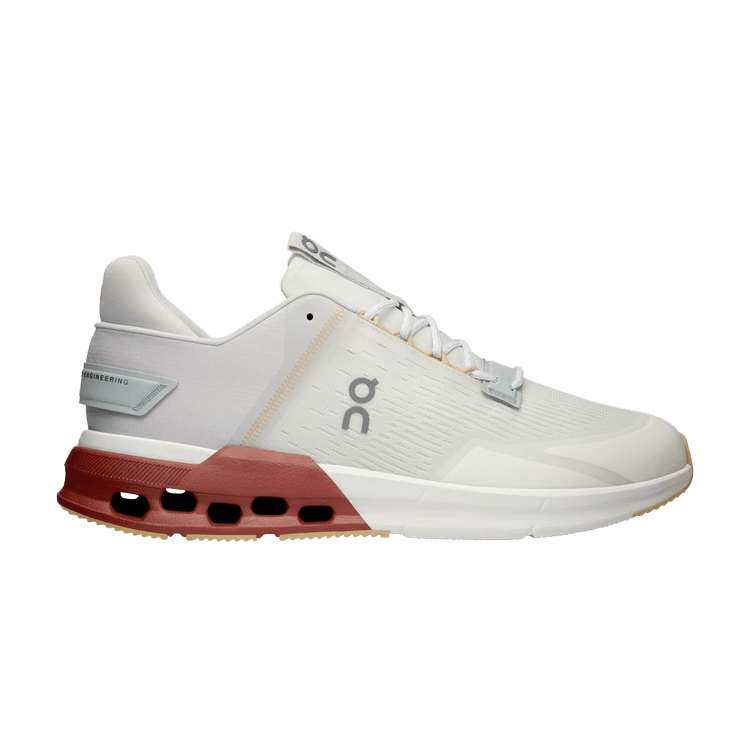 ON Cloudnova Flux 'Undyed White Auburn'