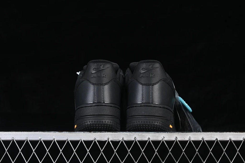 Air Force 1 Black Vibram – Premier