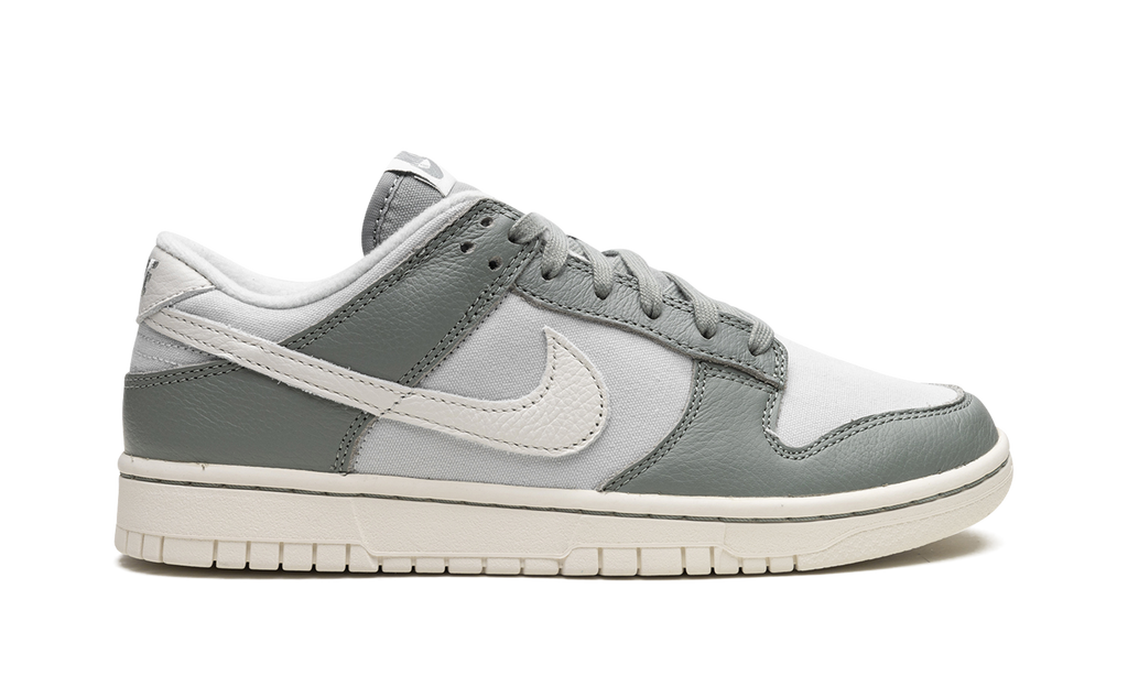 Dunk Low Retro PRM "Mica Green" DV7212 300