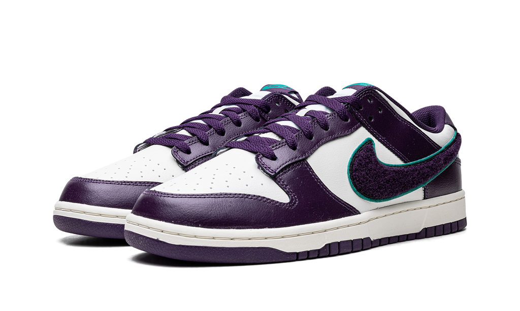 Dunk Low "Chenille Swoosh - Grand Purple" DQ7683 100