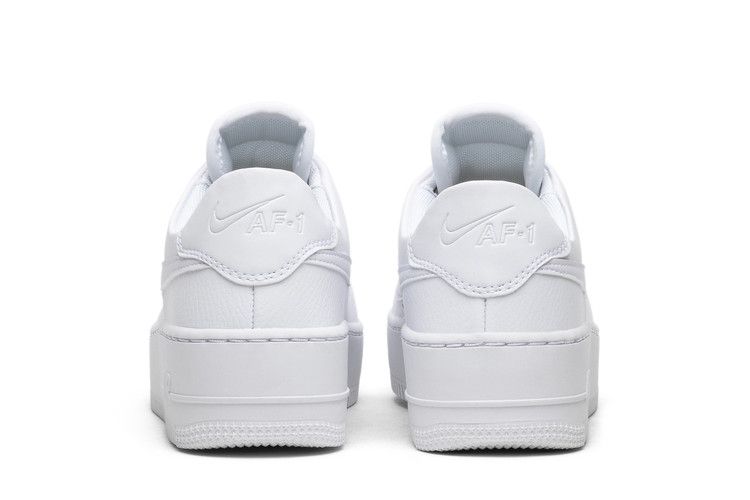 Nike Wmns Air Force 1 Sage Low 'Triple White'