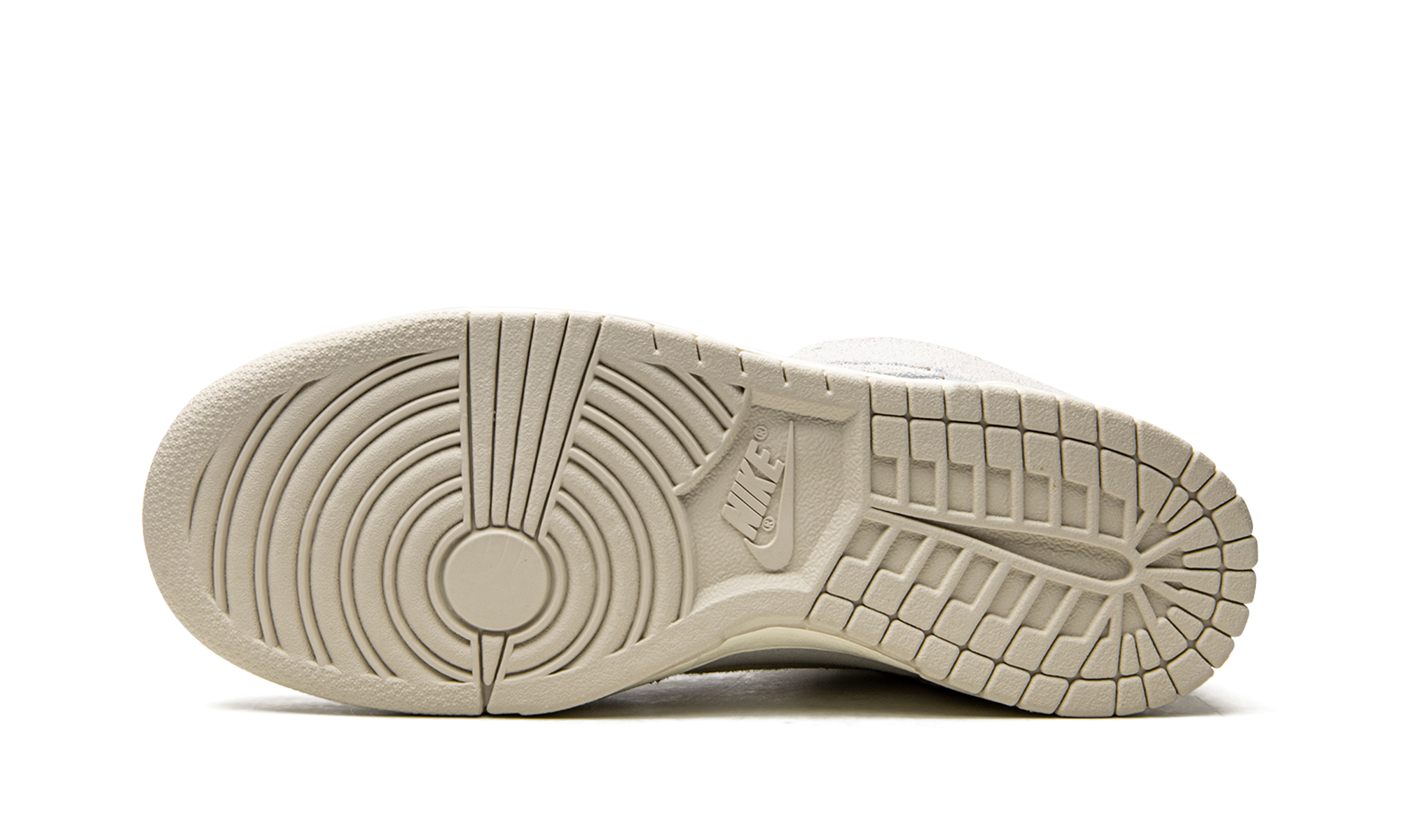 Dunk High SP "Notre - Light Orewood Brown" CW3092 100