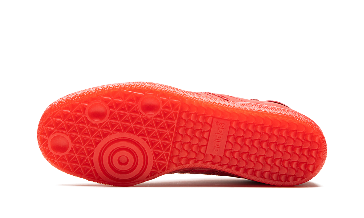 Samba Humanrace "Pharrell Williams - Red" IE7297