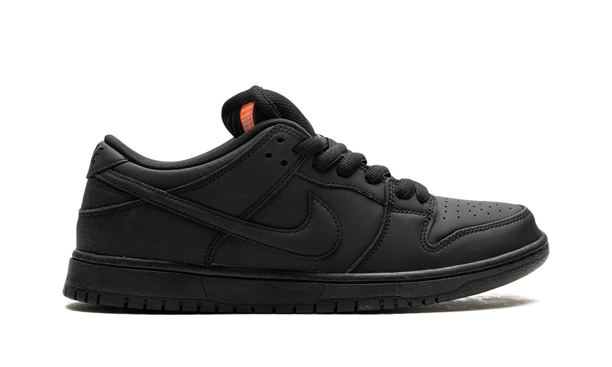 SB Dunk "Triple Black" FJ1674 001