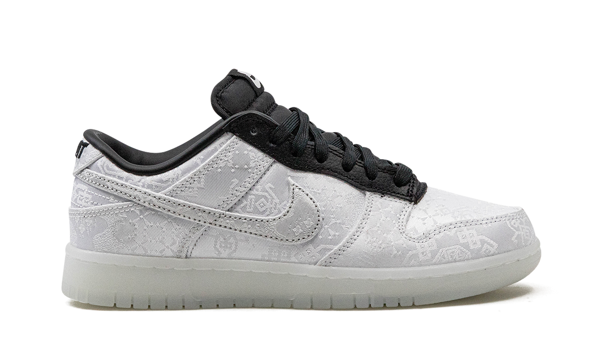Dunk Low "Fragment Design - Clot" FN0315 110