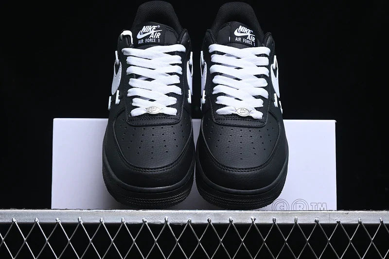 Nike Air Force 1 "Black/White/"