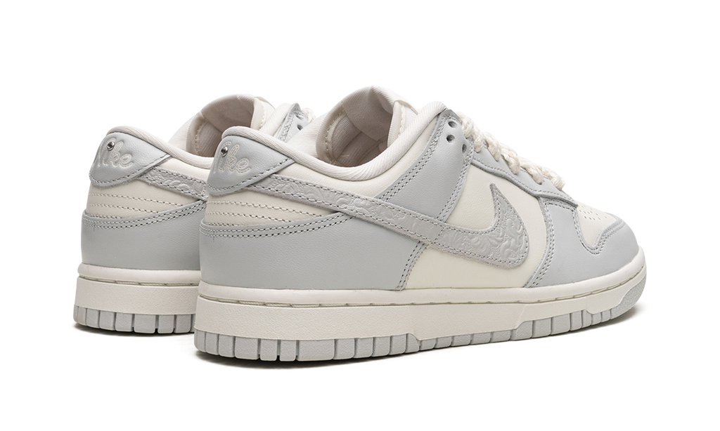 DUNK LOW WMNS "Needlework" FJ4553 133