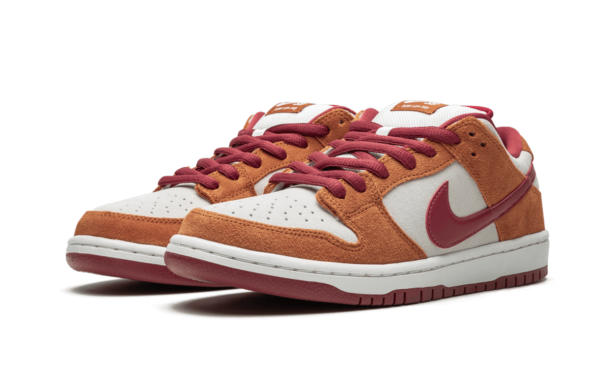 SB Dunk Low Pro "Dark Russet" BQ6817 202