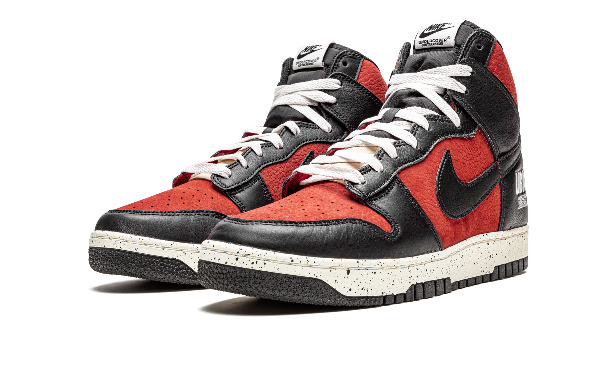 Dunk High 1985 "Undercover - UBA" DD9401 600