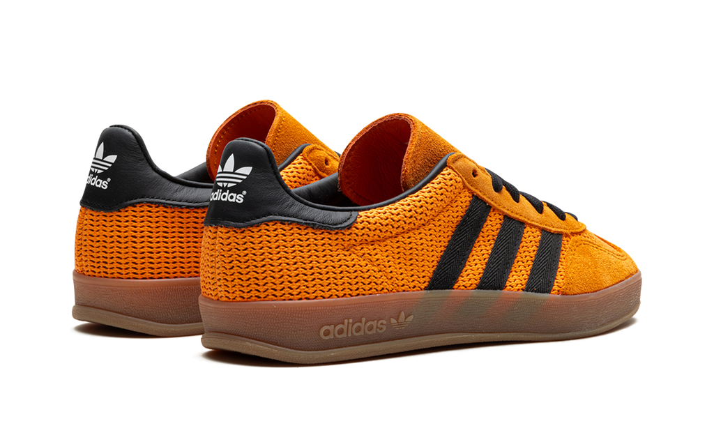 Gazelle Indoor "Orange / Core Black" IH4770