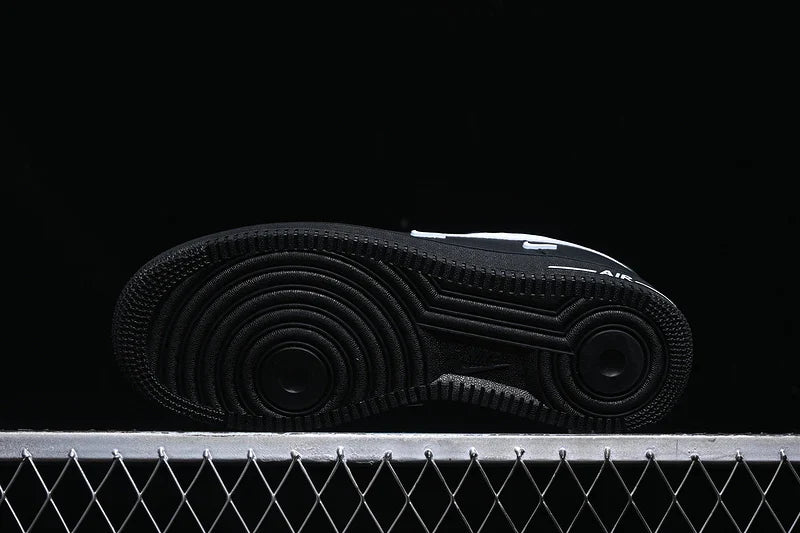 Nike Air Force 1 "Black/White/"