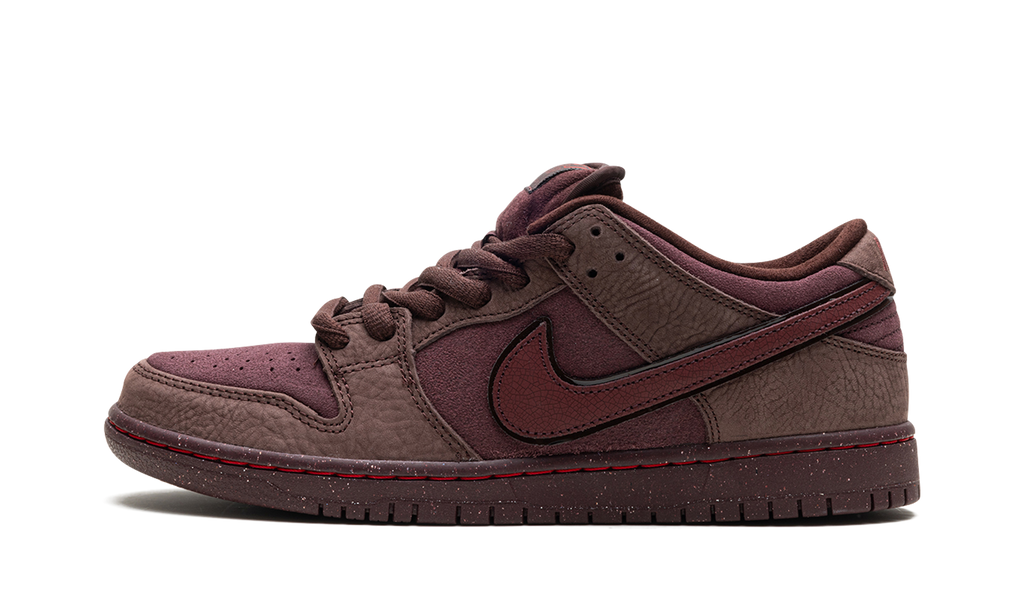SB Dunk Low "City of Love" FN0619 600