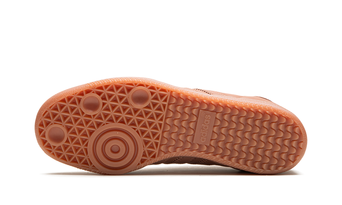 Humanrace Samba "Pharrell Williams - Terracotta" IE7290