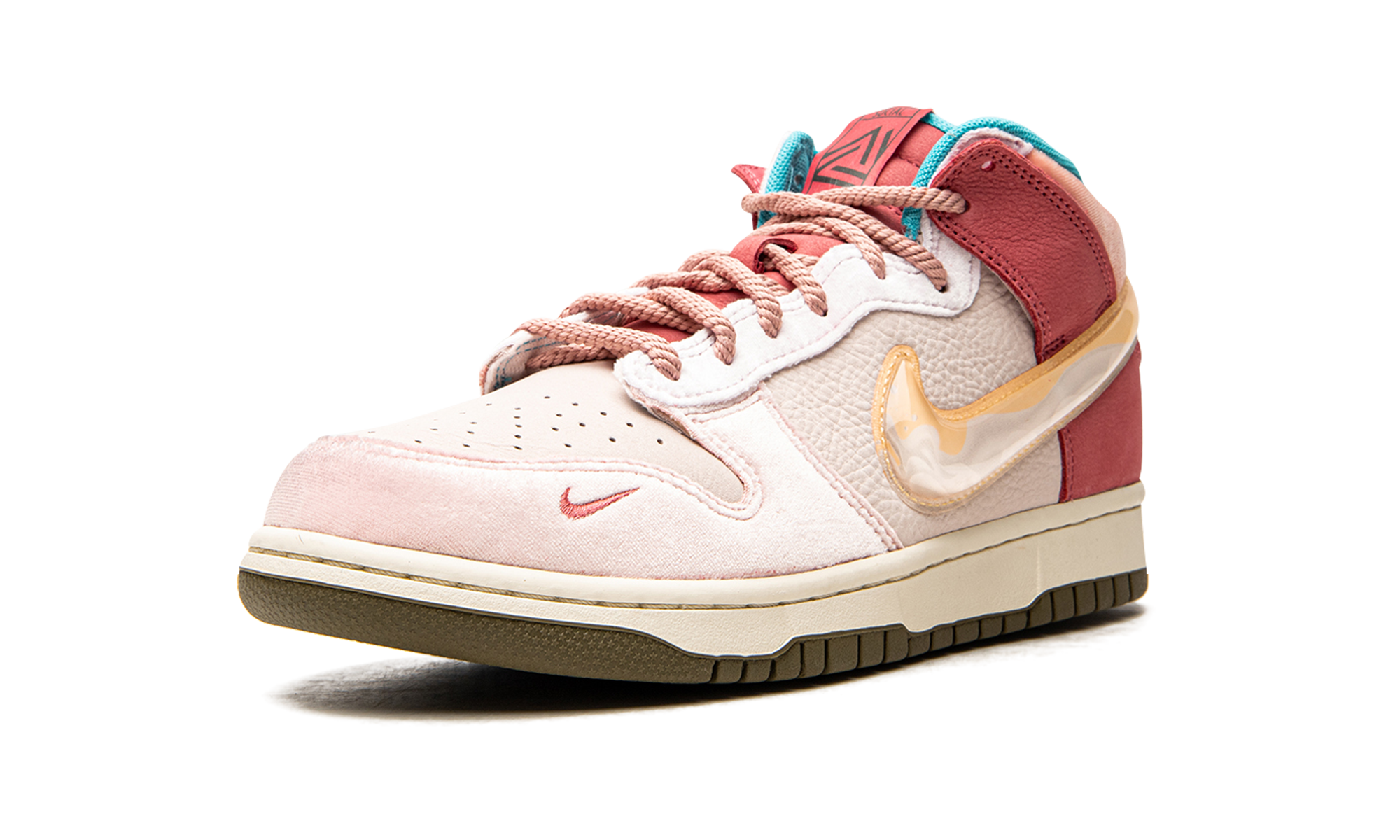 Dunk Mid "Social Status - Strawberry Chocolate" DJ1173 600