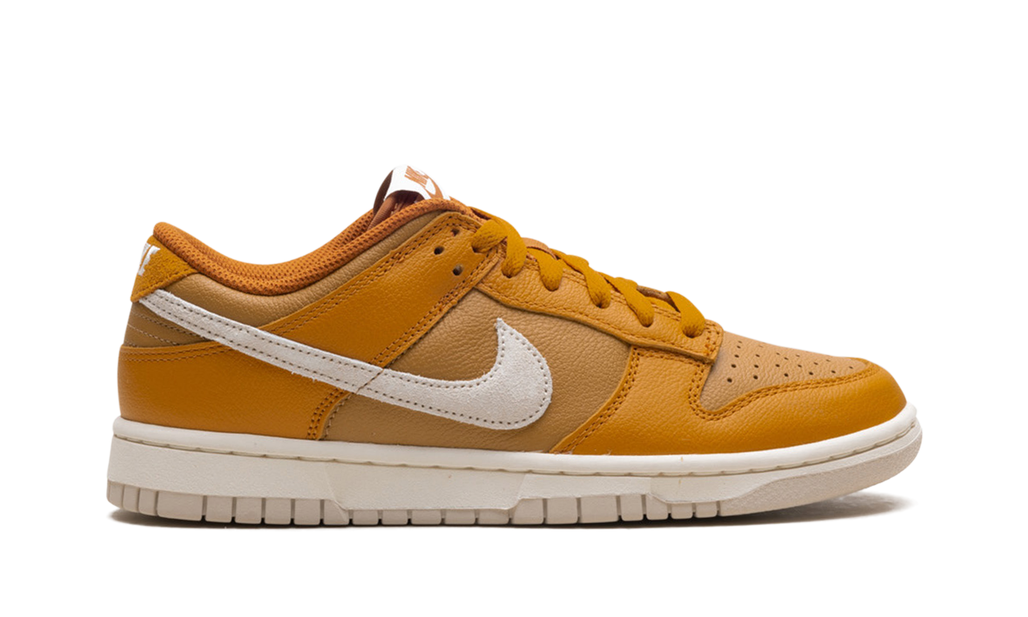 Dunk Low "Monarch" HJ9121 815