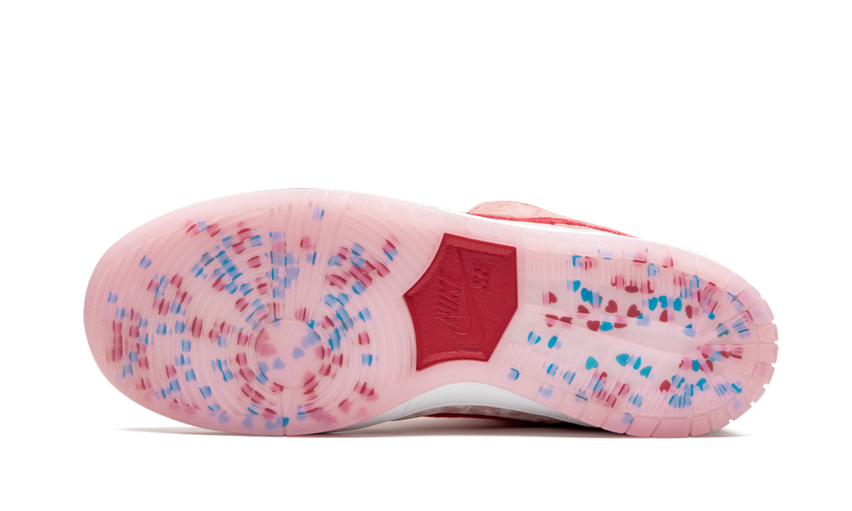 SB Dunk Low Pro "StrangeLove" CT2552 800