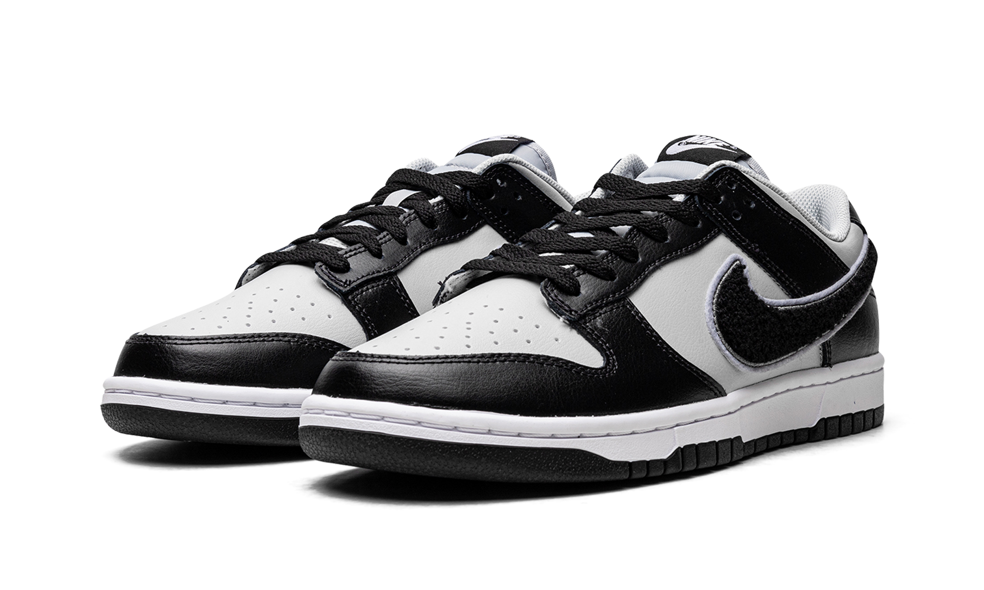 Dunk Low "Chenille Swoosh Black Grey" DQ7683 001