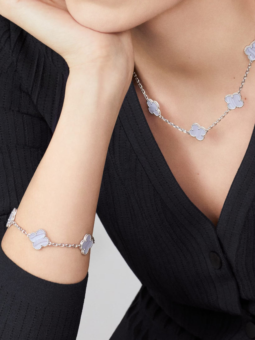 Vintage Alhambra bracelet, 5 motifs, rhodium plated white gold, chalcedony