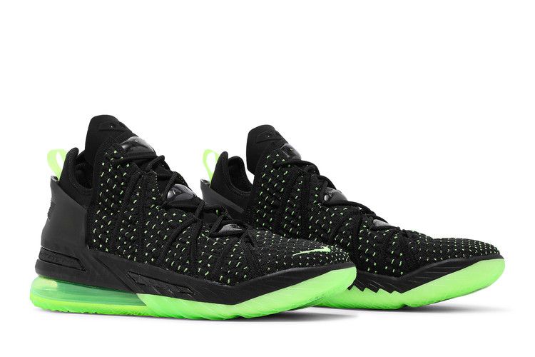 Nike LeBron 18 'Dunkman'