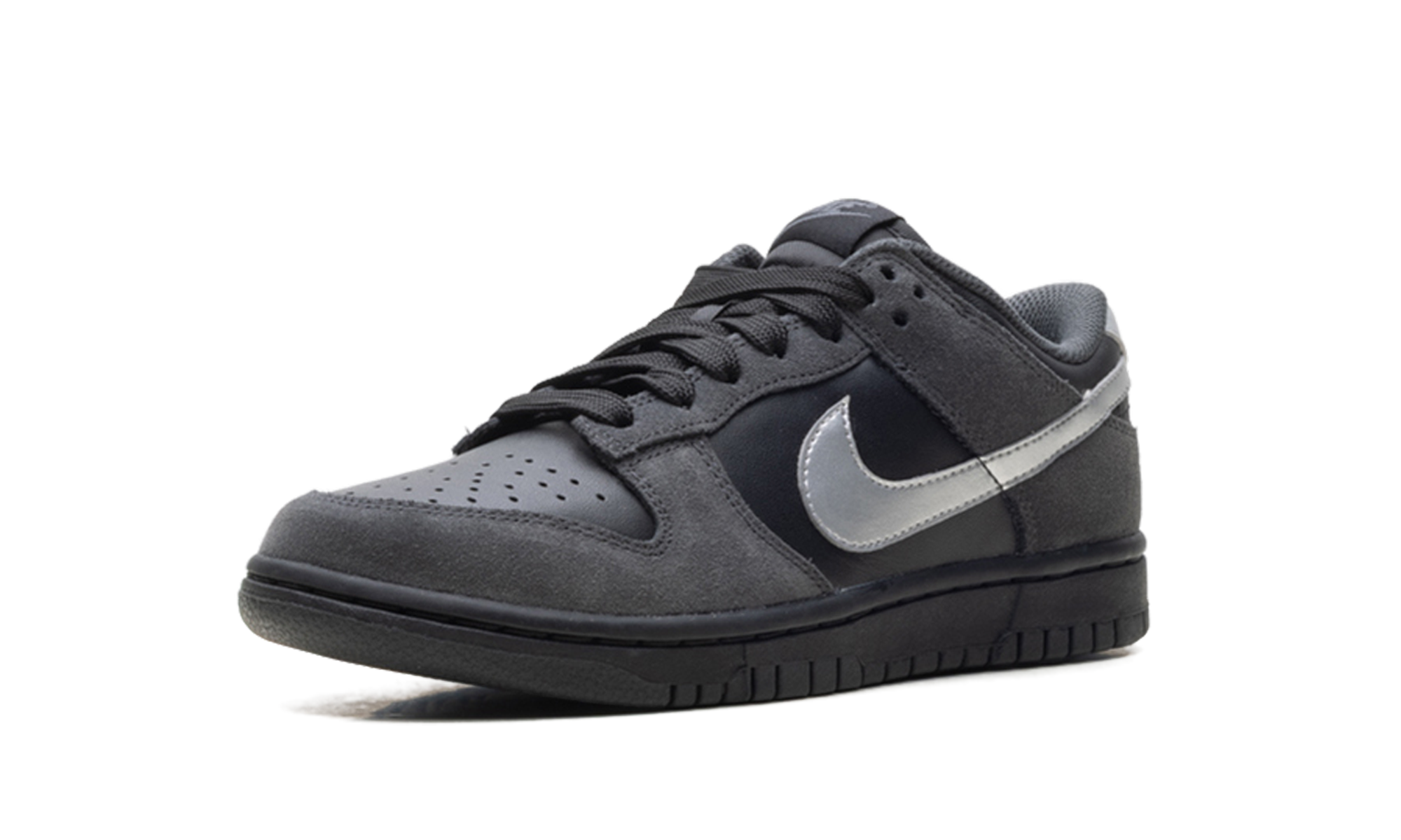 Dunk Low WMNS "Anthracite / Metallic Silver" II7636 001